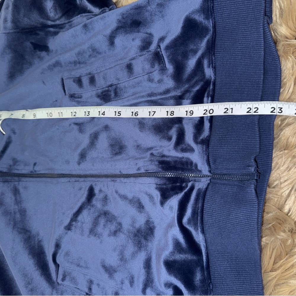 Nike Jordan Flight Women's Velour Jacket, oversized, sweatshirt full zip M NAVY​ - Picture 13 of 16